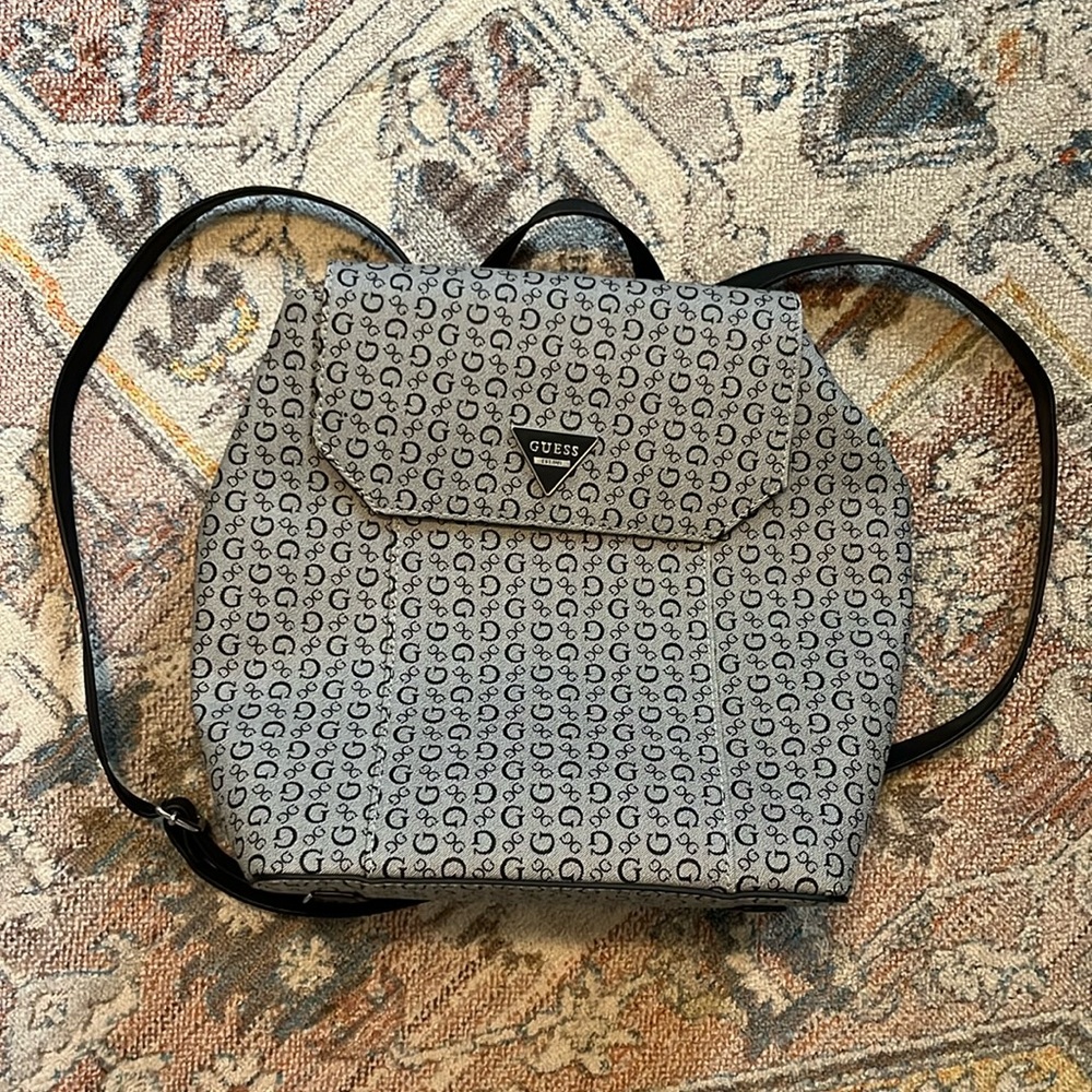 Guess Backpack - Picture 2 of 10